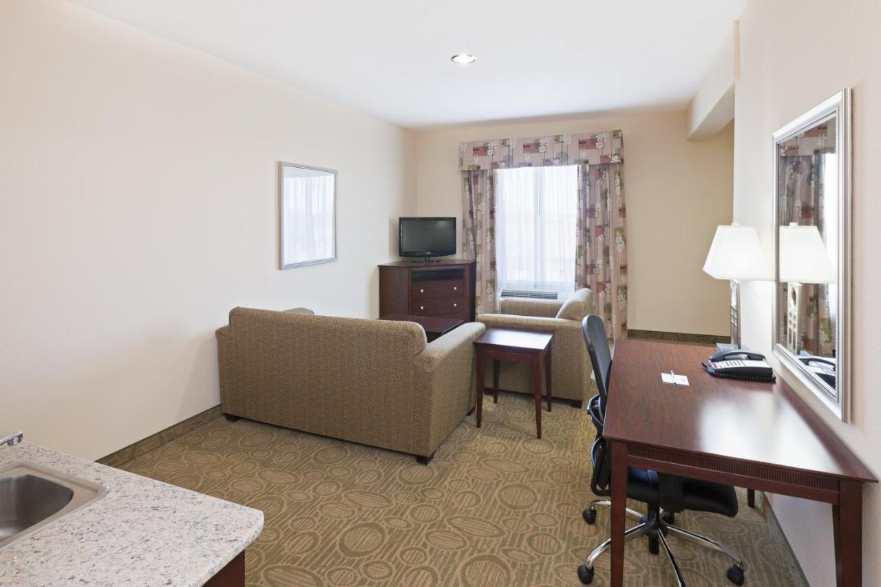 Holiday Inn Express & Suites Brownfield Zewnętrze zdjęcie