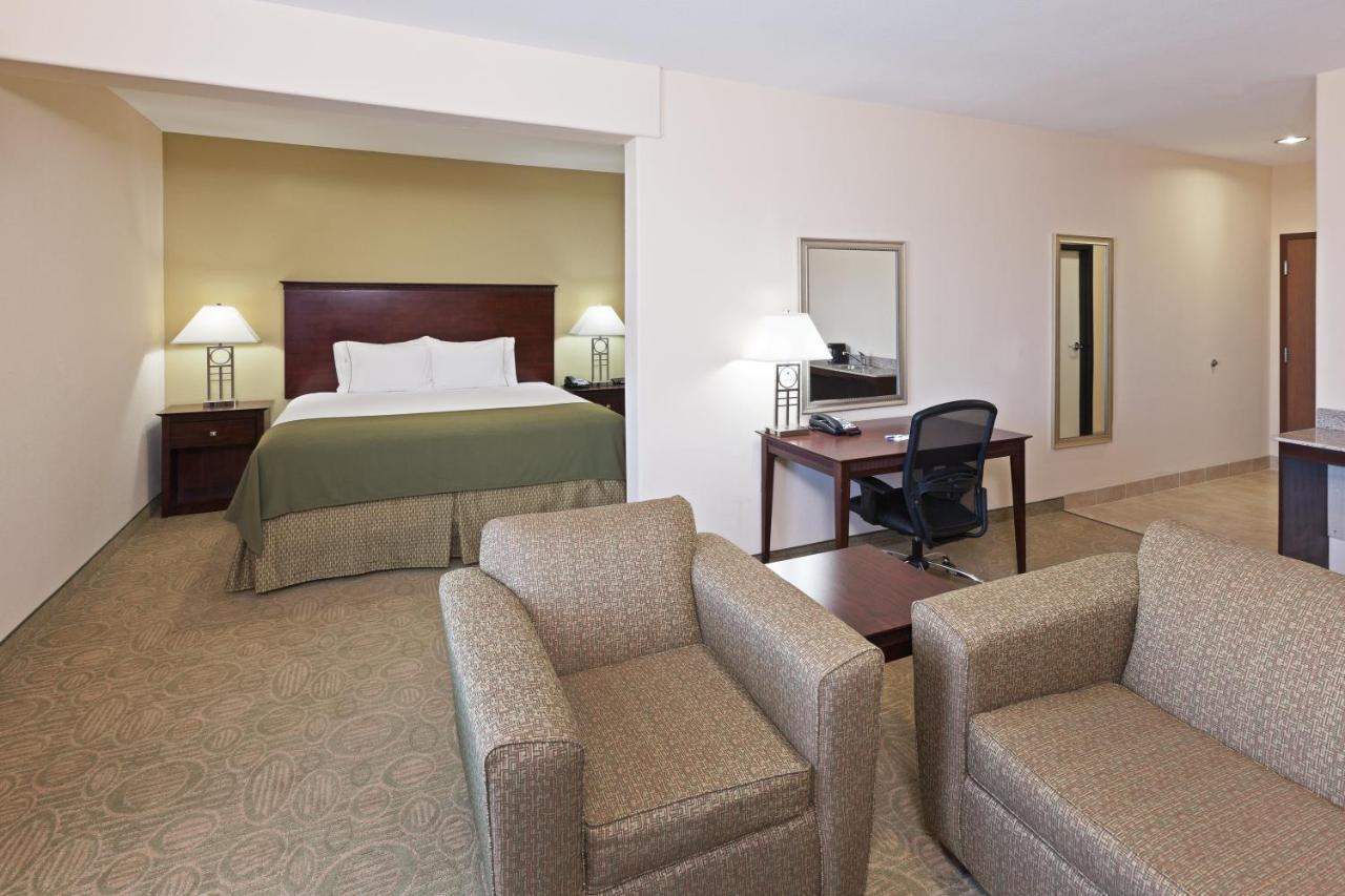 Holiday Inn Express & Suites Brownfield Zewnętrze zdjęcie